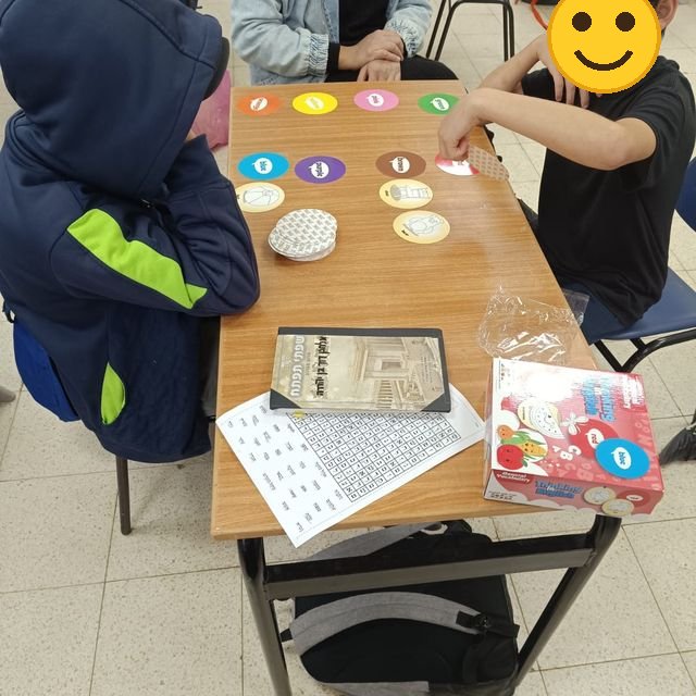 ילדים לומדים אנגלית עם התוכנית