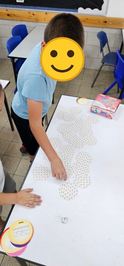 ילדים לומדים אנגלית עם התוכנית