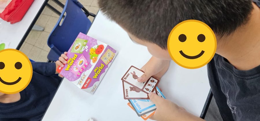 ילדים לומדים אנגלית עם התוכנית