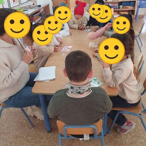 ילדים לומדים אנגלית עם התוכנית