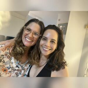 גבי עם אנשי חינוך